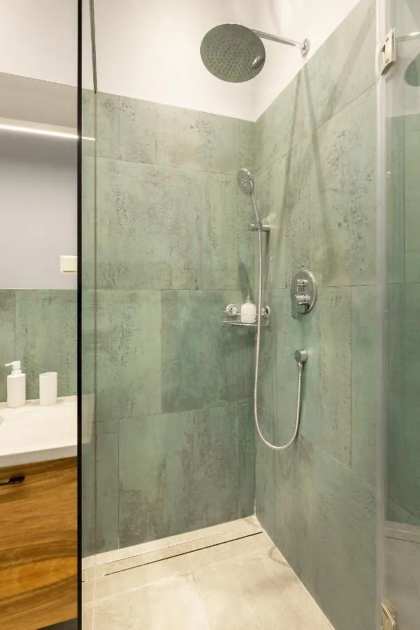 Bauhaus Luxury 2-Bedroom In The Absolute Center Βουδαπέστη 0*,  Ουγγαρία
